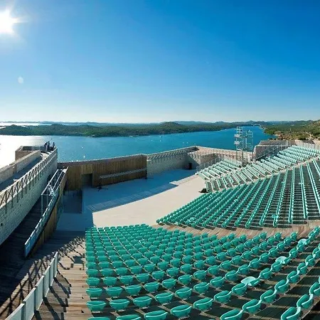 Ivana I Martina Διαμέρισμα *