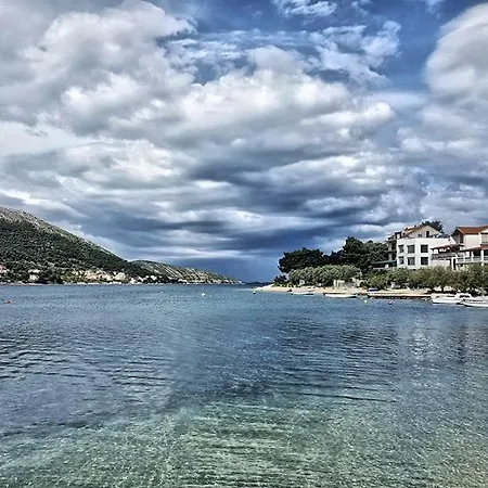 アパート Ivana I Martina Grebaštica