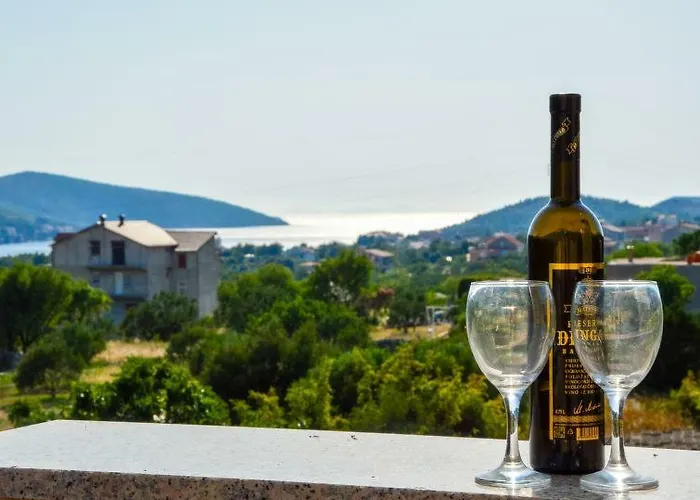 Ivana I Martina דירה